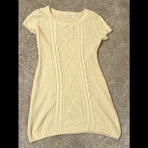 Cute cream colored Knitted dress!